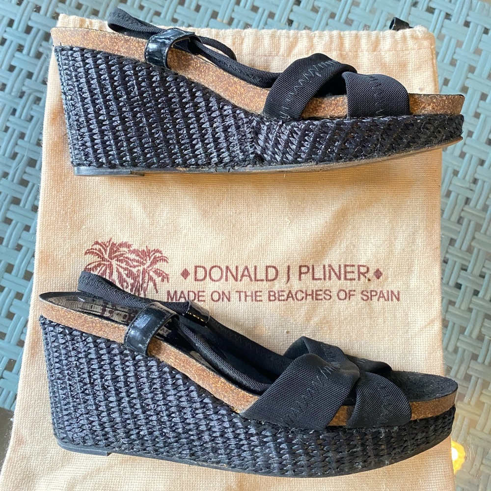 Donald plainer wedges